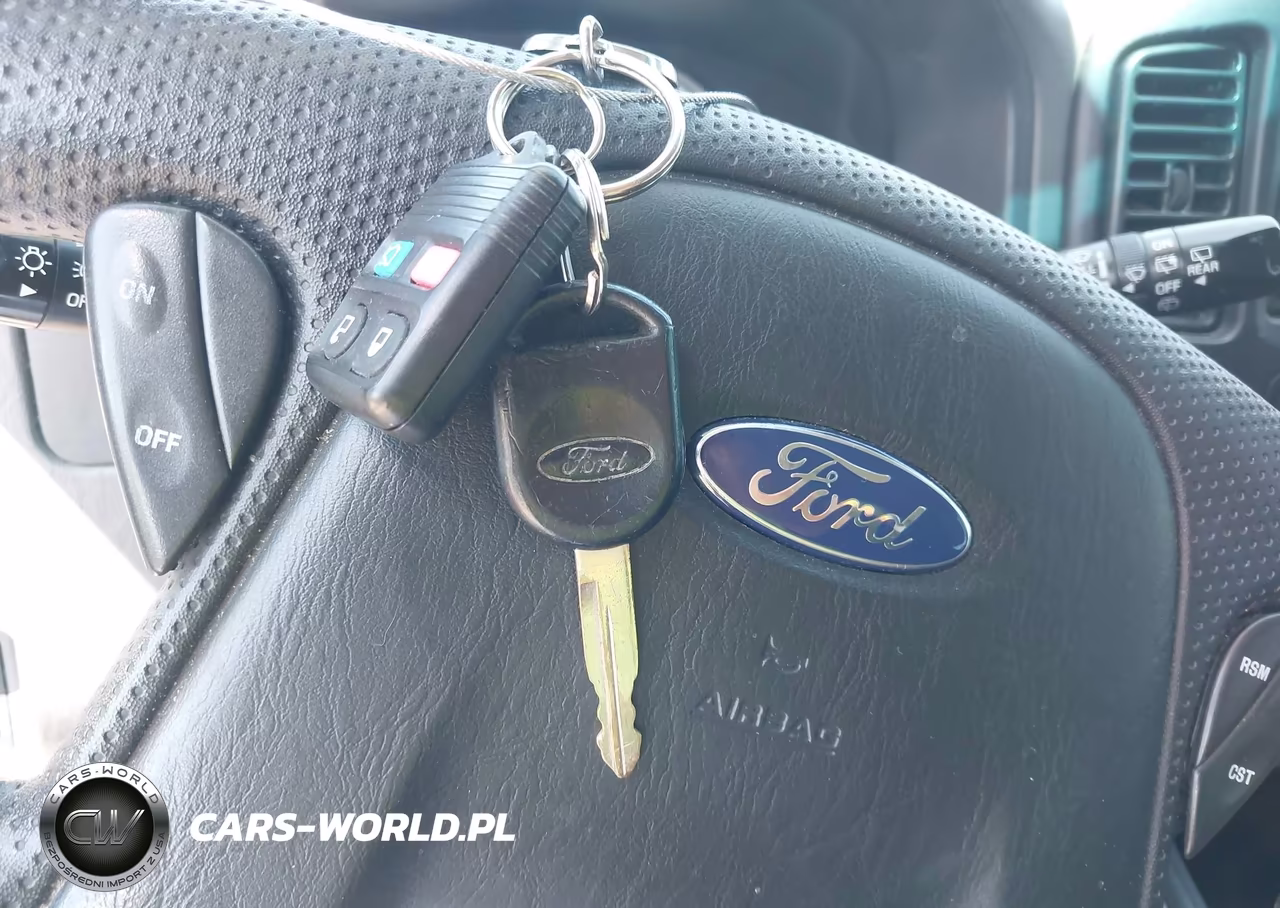 2005 Ford Escape Xls VIN:1FMYU92Z75KC72947 - 11