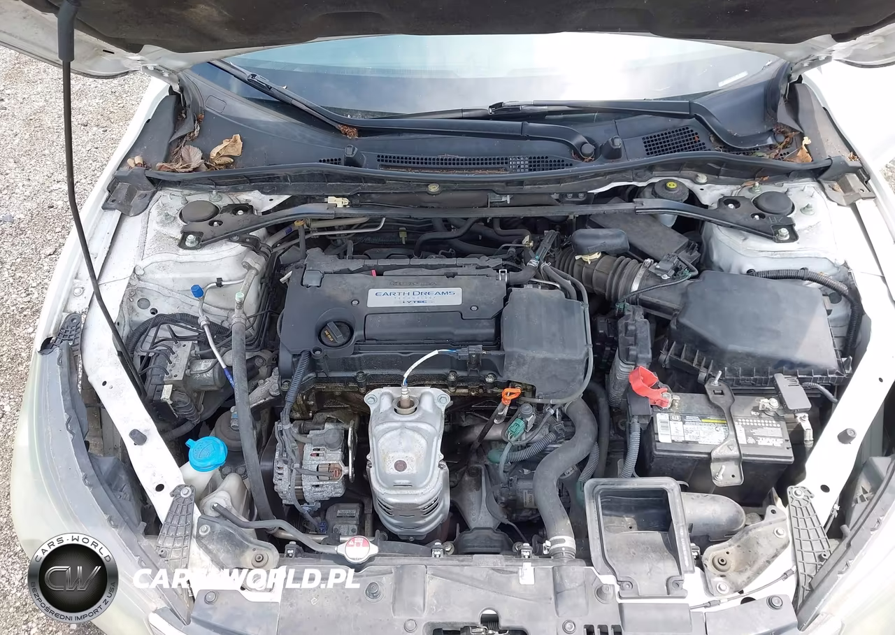 2015 Honda Accord Sport VIN:1HGCR2F5XFA258015 - 10