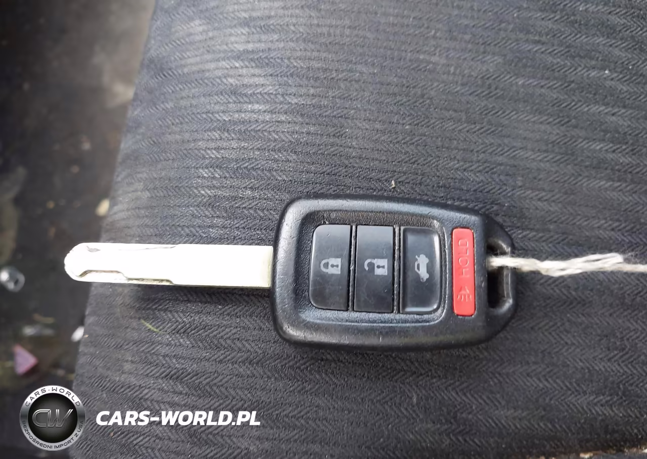 2015 Honda Accord Sport VIN:1HGCR2F5XFA258015 - 11