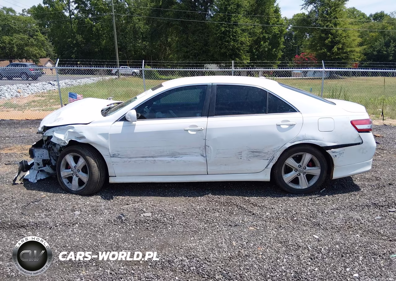 2011 Toyota Camry Se VIN:4T1BF3EK3BU615040 - 15