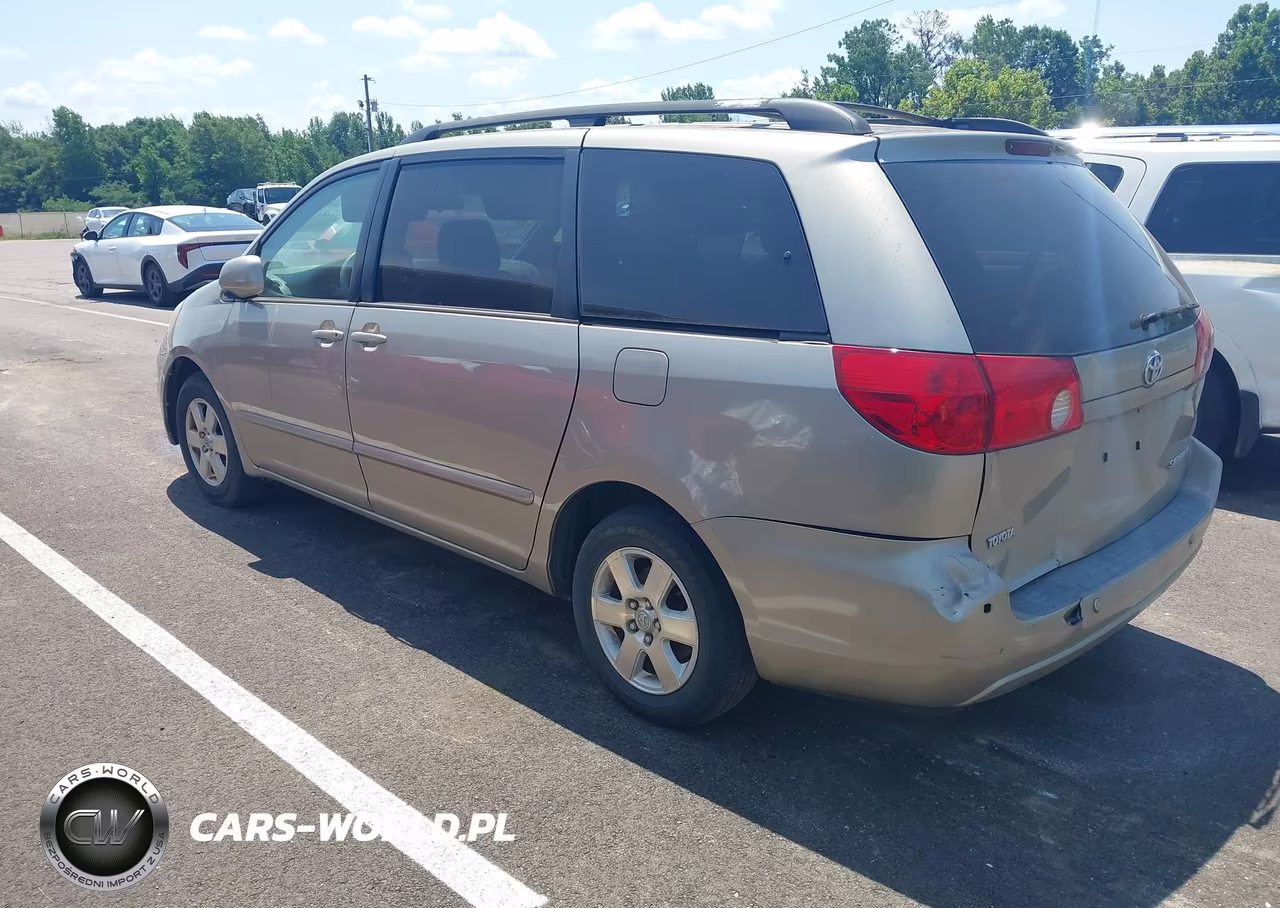 2008 Toyota Sienna Xle VIN:5TDZK22C48S100647 - 3