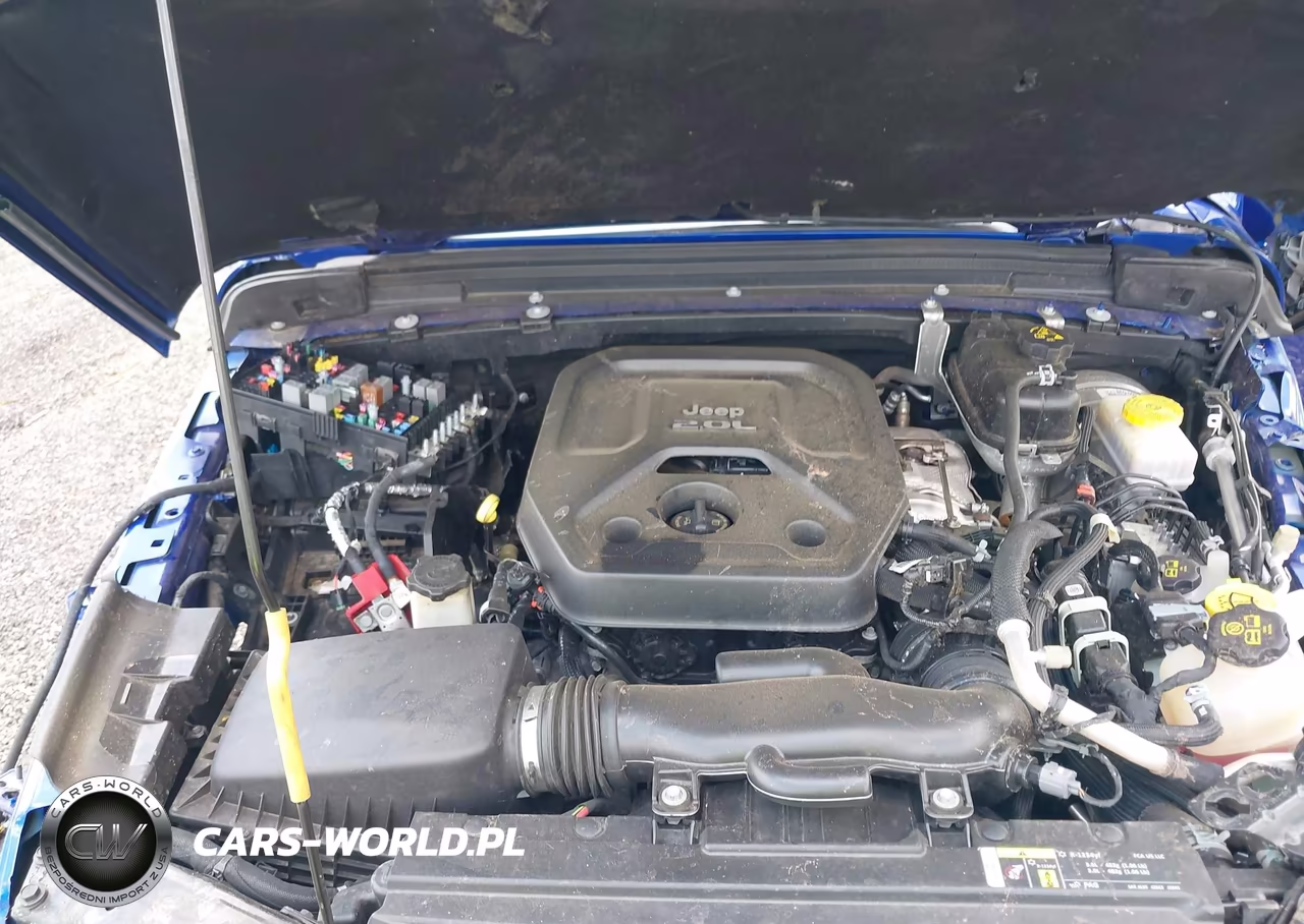 2020 Jeep Wrangler Unlimited Sahara 4X4 VIN:1C4HJXEN3LW166642 - 10