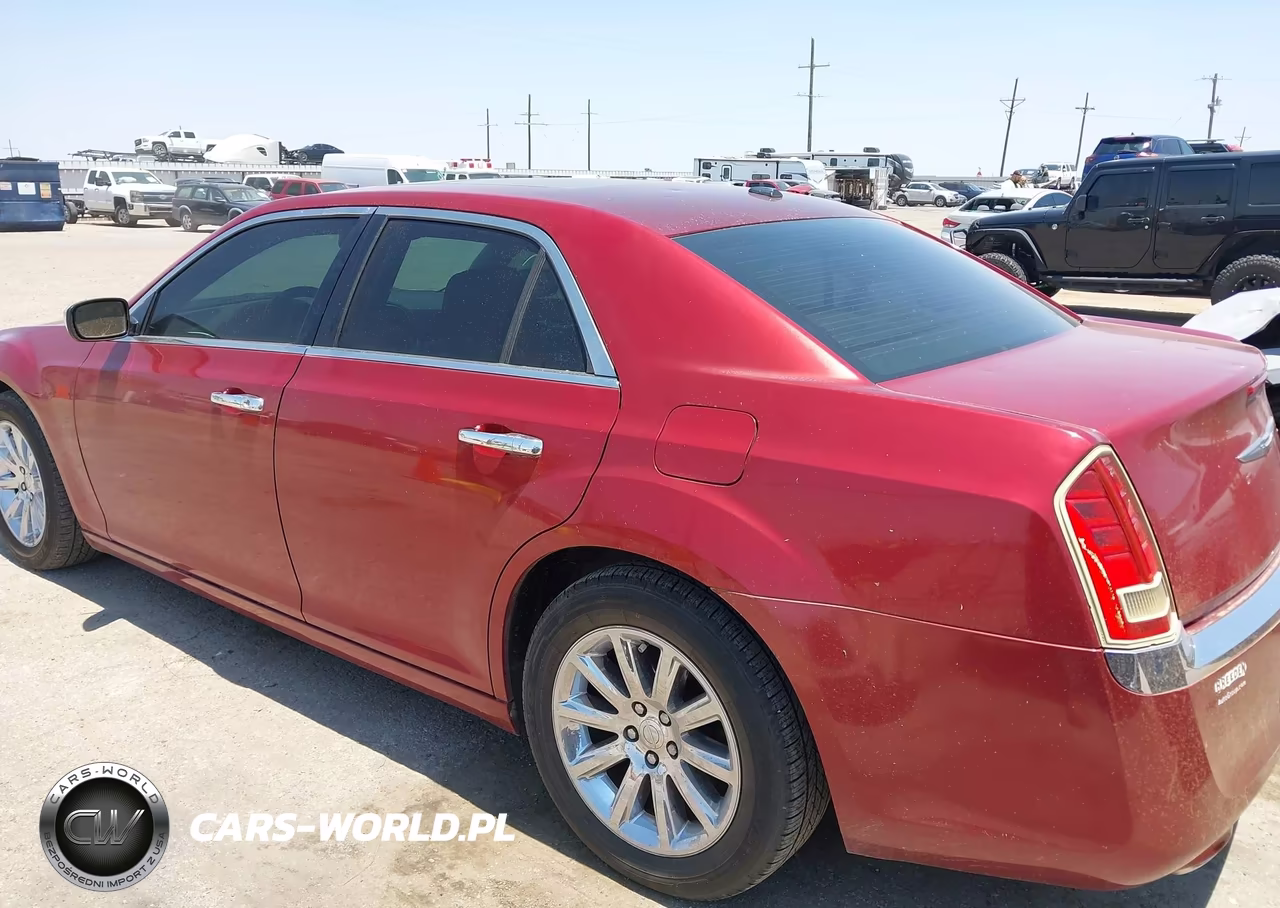 2011 Chrysler 300 Limited VIN:2C3CA5CG6BH528922 - 3