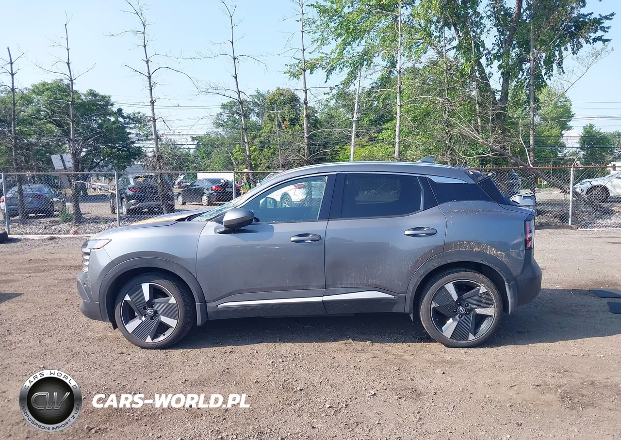 2025 Nissan Kicks Sr Intelligent Awd VIN:3N8AP6DB8SL370413 - 14
