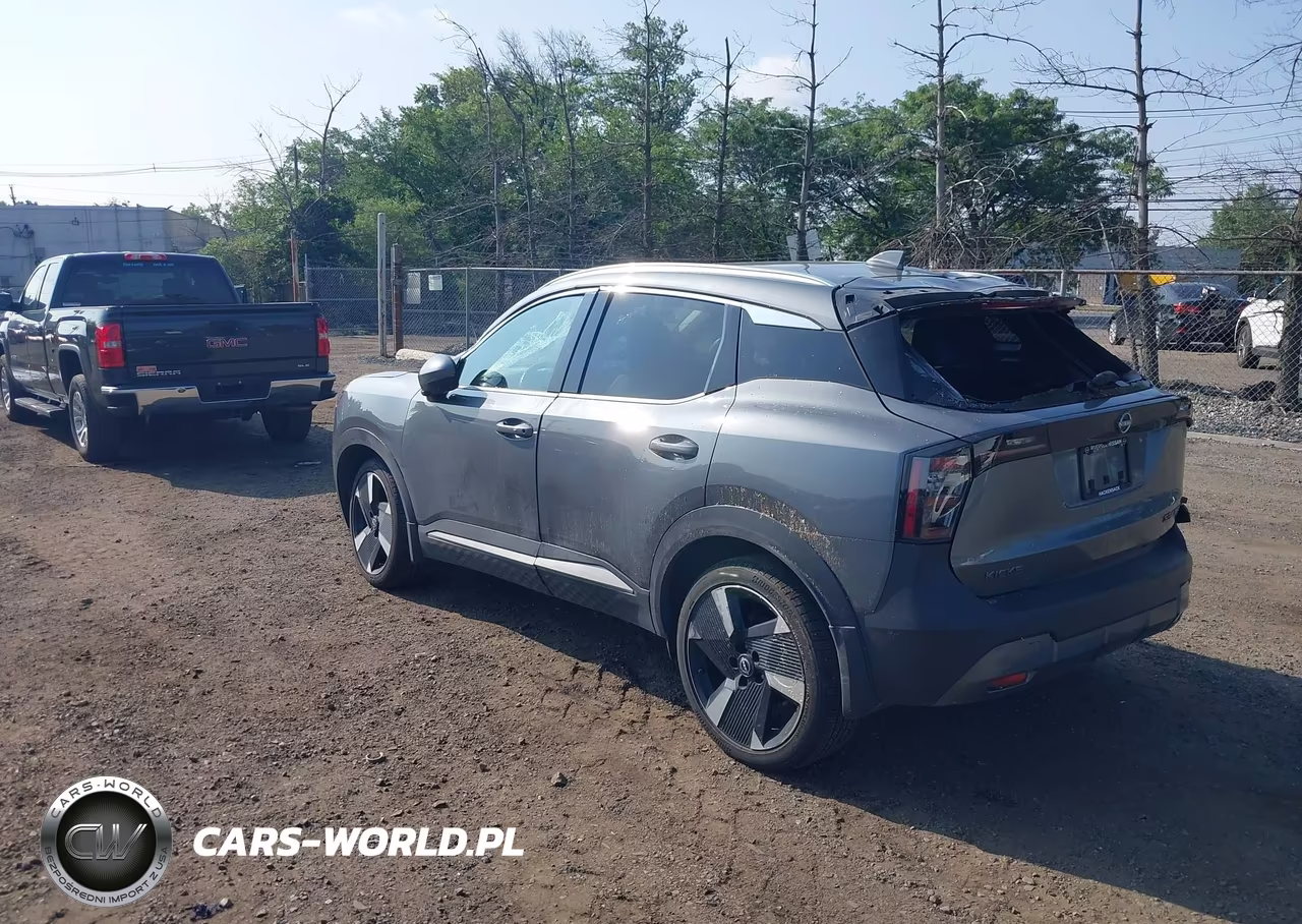 2025 Nissan Kicks Sr Intelligent Awd VIN:3N8AP6DB8SL370413 - 3