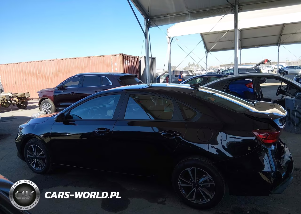 2024 Kia Forte Lxs VIN:3KPF24AD9RE824886 - 14