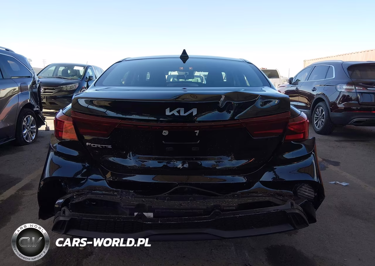 2024 Kia Forte Lxs VIN:3KPF24AD9RE824886 - 6