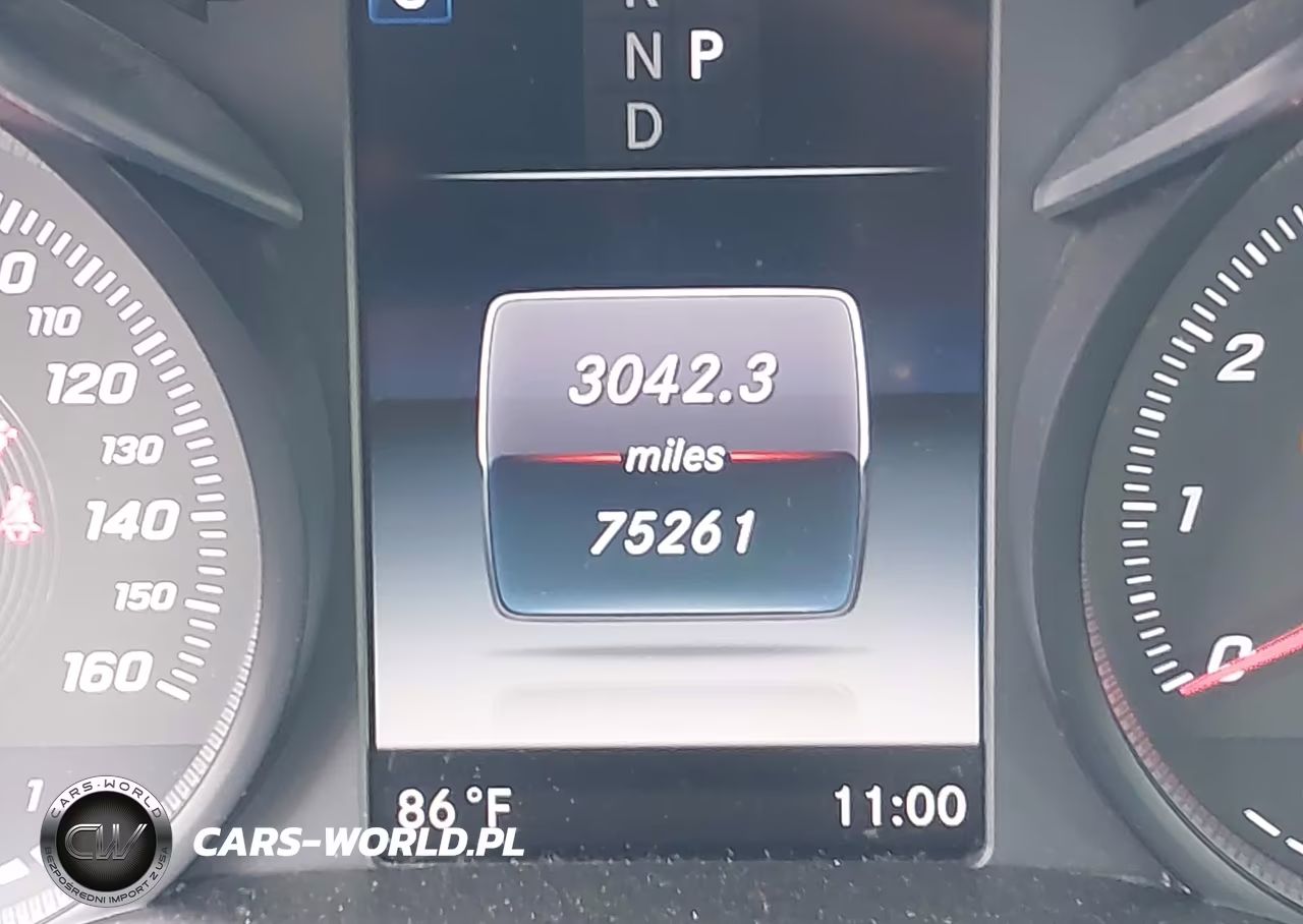 2018 Mercedes-Benz C 300 VIN:55SWF4JB5JU261156 - 15