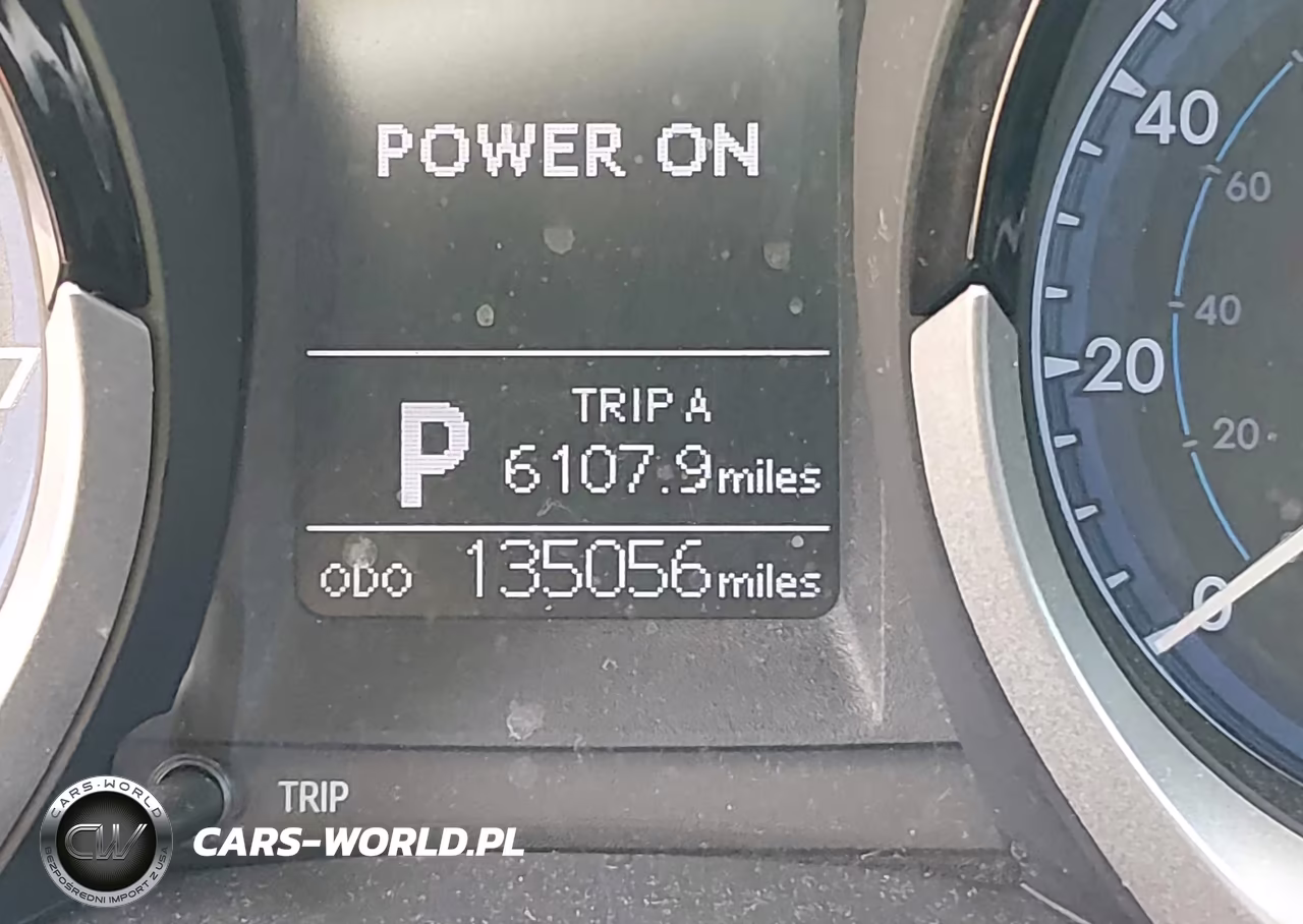2015 Toyota Corolla S Plus VIN:5YFBURHE6FP195456 - 16