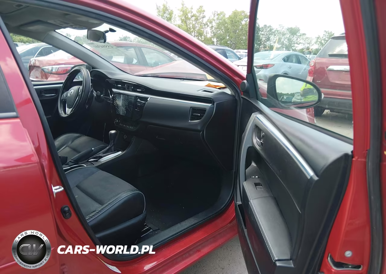2015 Toyota Corolla S Plus VIN:5YFBURHE6FP195456 - 5