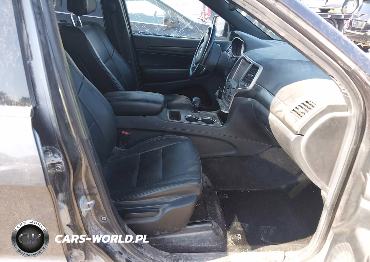 2014 Jeep Grand Cherokee Laredo VIN:1C4RJFAG4EC256456 - 5