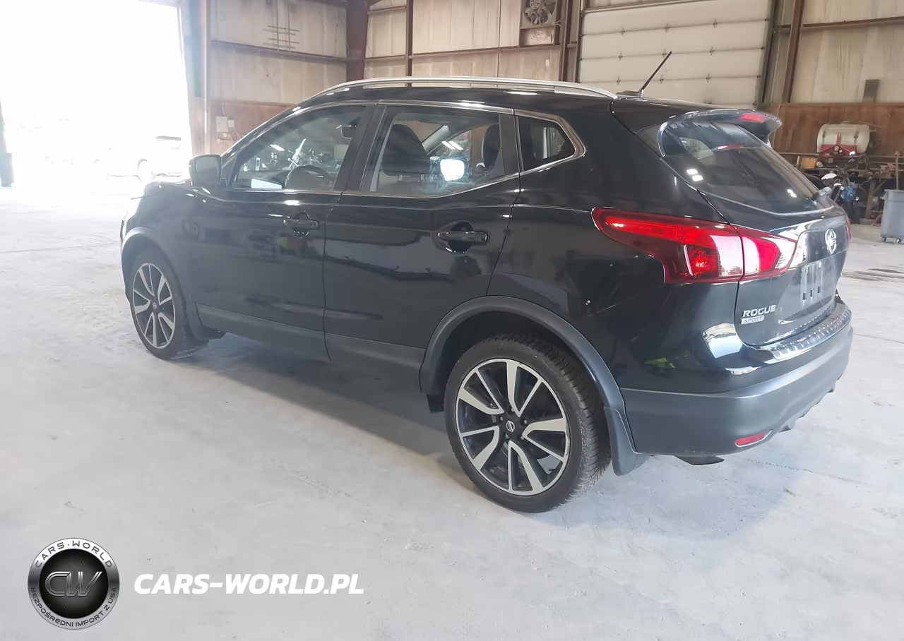 2018 Nissan Rogue Sport Sl VIN:JN1BJ1CR7JW210571 - 3