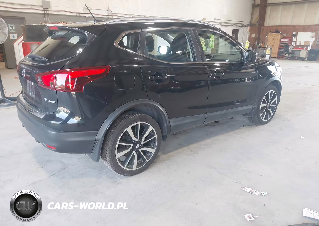 2018 Nissan Rogue Sport Sl VIN:JN1BJ1CR7JW210571 - 4