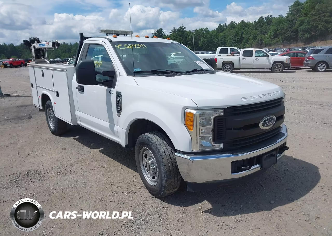 2017 Ford F-350 Xl