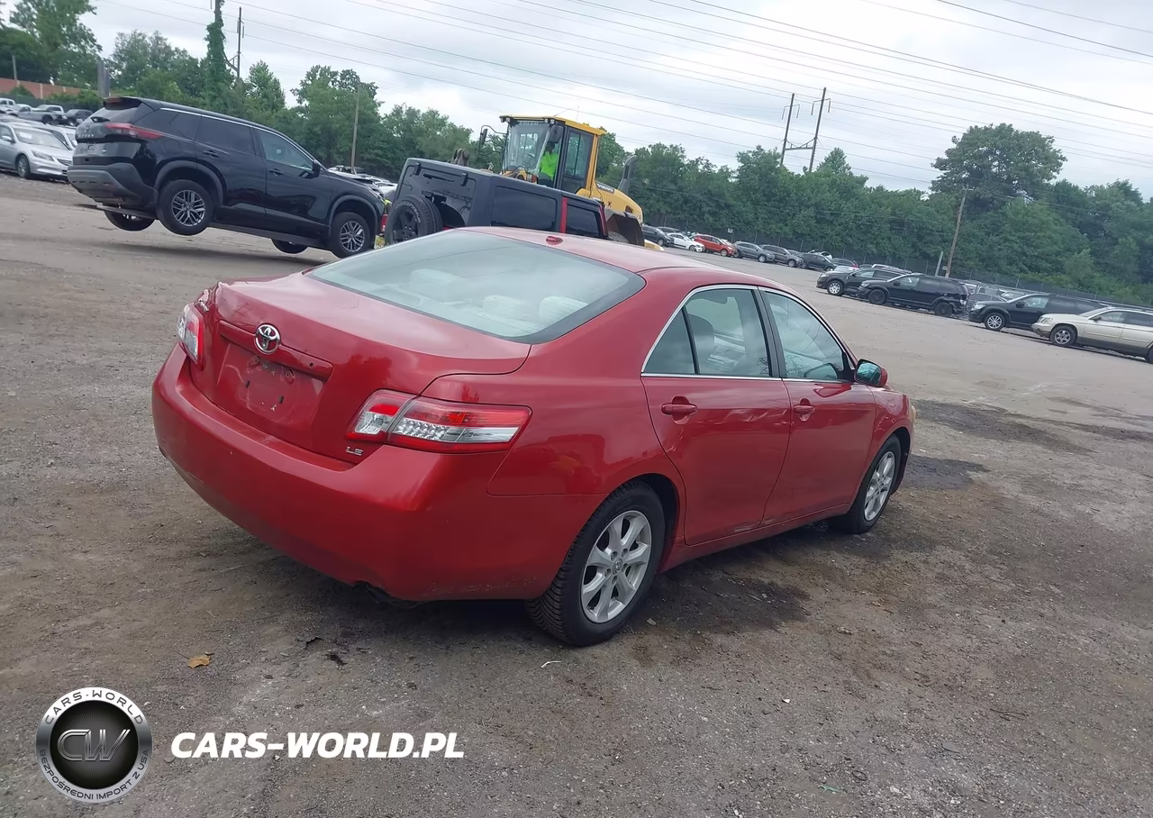 2011 Toyota Camry Le VIN:4T1BF3EK0BU678077 - 4