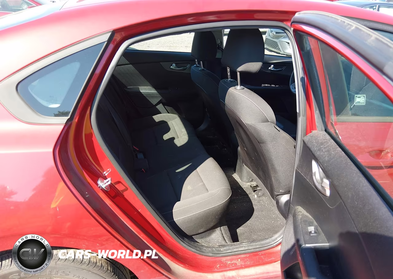 2021 Kia Forte Lxs VIN:3KPF24ADXME379664 - 8