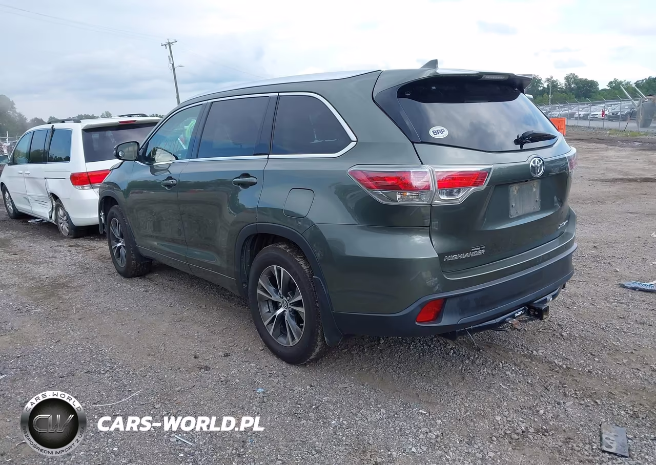 2016 Toyota Highlander Xle V6 VIN:5TDJKRFH3GS324860 - 3