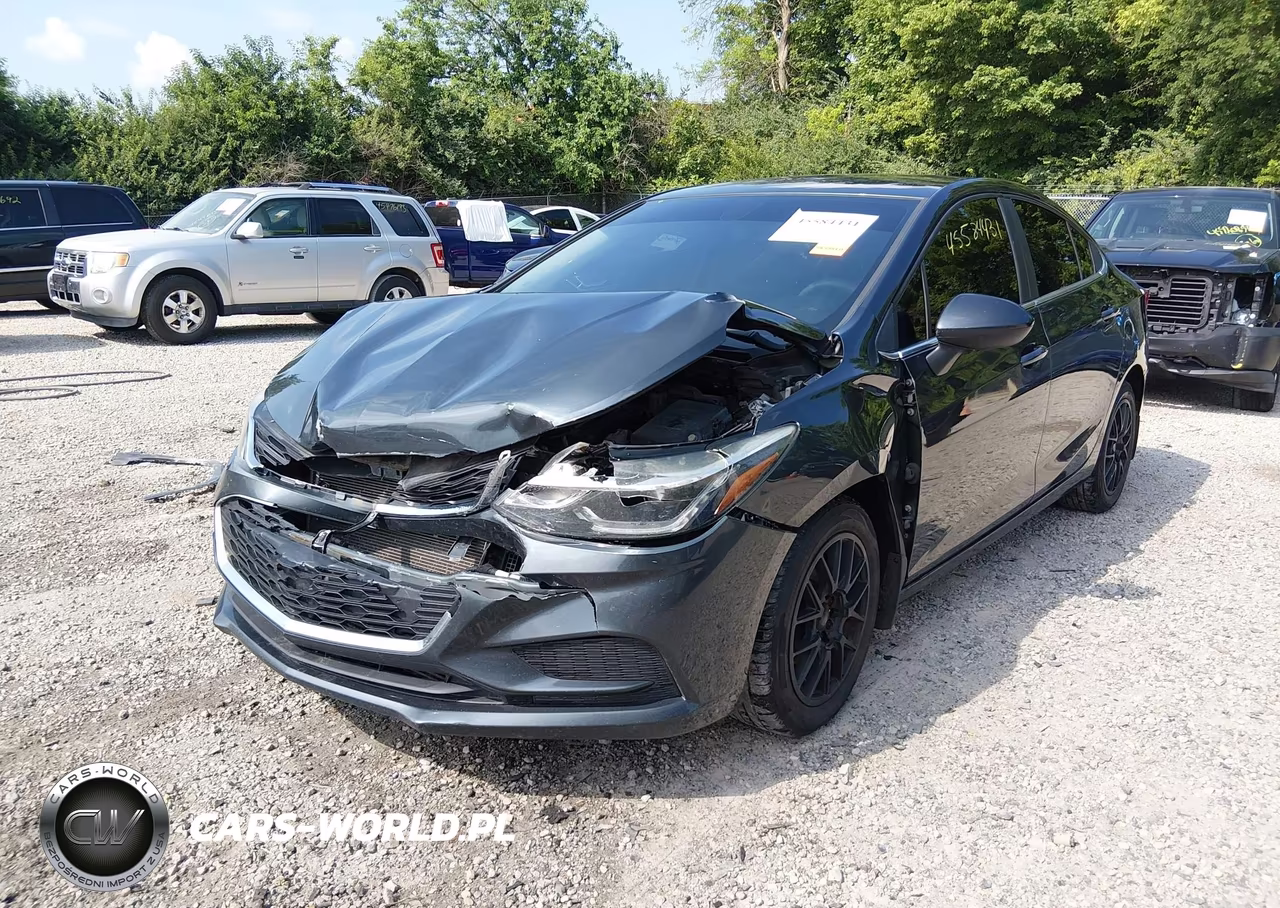 2017 Chevrolet Cruze Lt Auto VIN:1G1BE5SMXH7131651 - 2