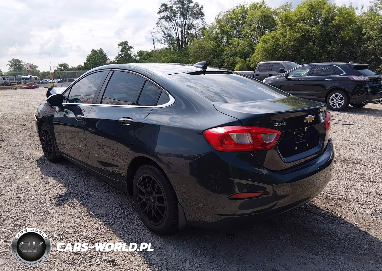 2017 Chevrolet Cruze Lt Auto VIN:1G1BE5SMXH7131651 - 3