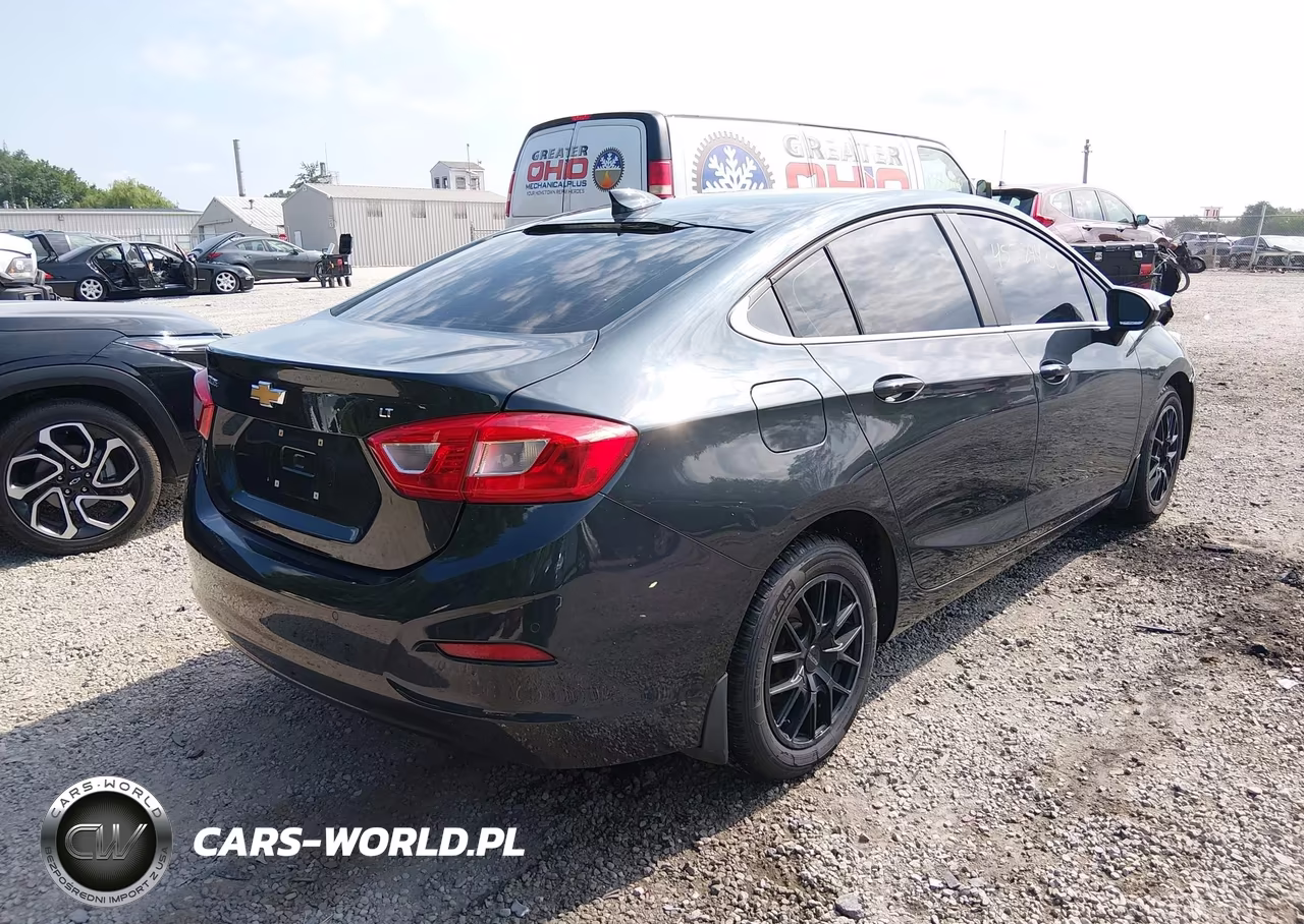 2017 Chevrolet Cruze Lt Auto VIN:1G1BE5SMXH7131651 - 4