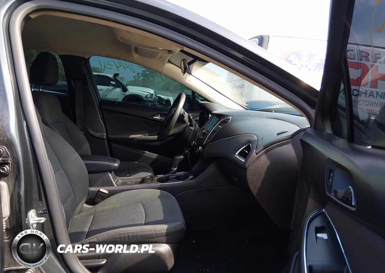 2017 Chevrolet Cruze Lt Auto VIN:1G1BE5SMXH7131651 - 5