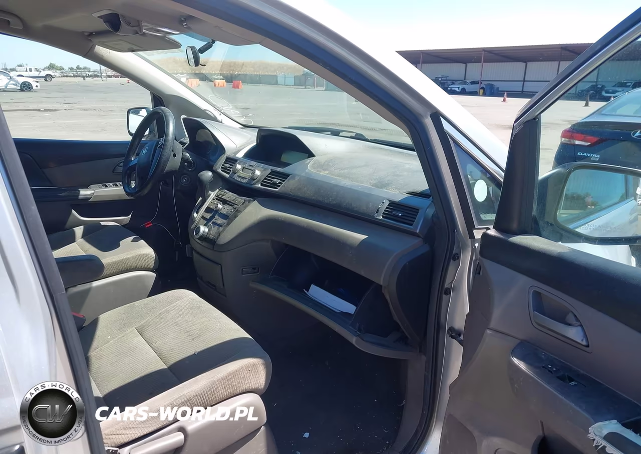 2011 Honda Odyssey Lx VIN:5FNRL5H2XBB053665 - 5
