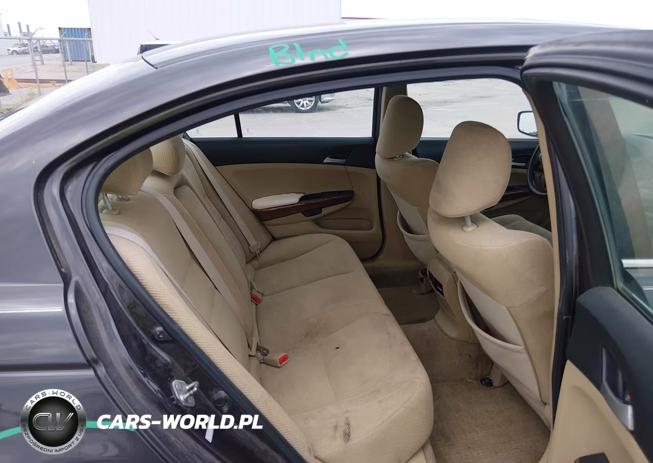 2011 Honda Accord 2.4 Ex VIN:1HGCP2F76BA042132 - 8