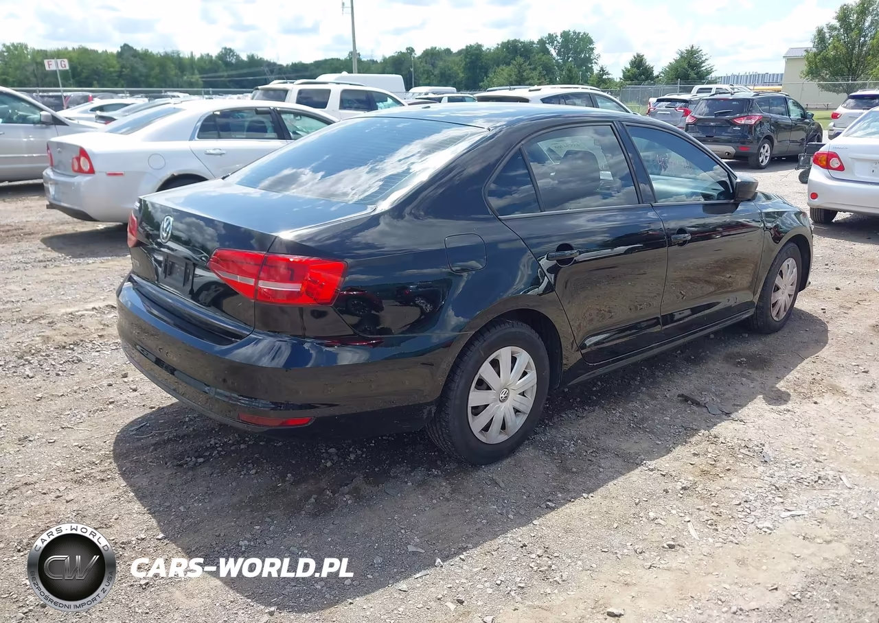 2015 Volkswagen Jetta 2.0L S VIN:3VW2K7AJ5FM308335 - 4