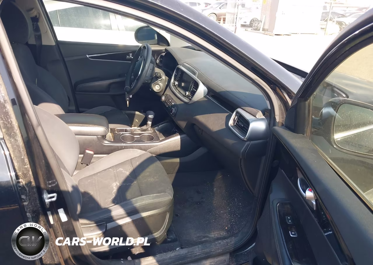 2019 Kia Sorento 2.4L L VIN:5XYPG4A38KG585367 - 5