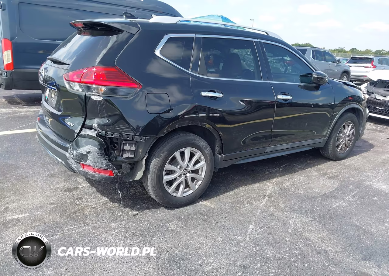 2017 Nissan Rogue Sv VIN:JN8AT2MT6HW151868 - 4