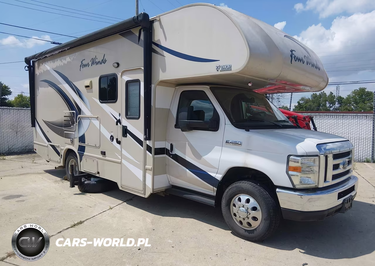 2017 Ford E-450 Cutaway