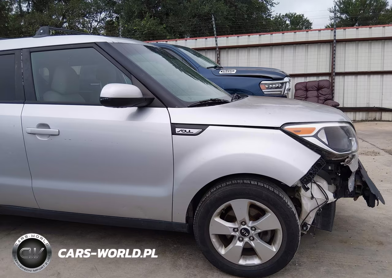 2017 Kia Soul VIN:KNDJN2A20H7421415 - 6