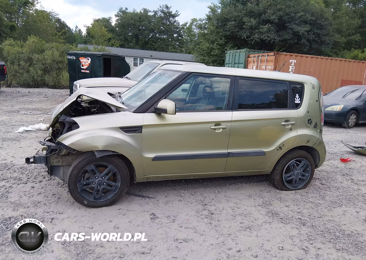 2011 Kia Soul + VIN:KNDJT2A26B7298149 - 15