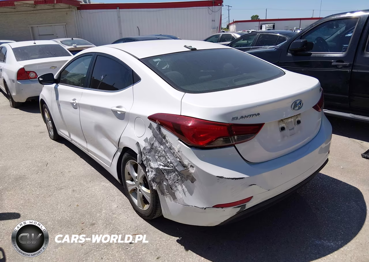 2016 Hyundai Elantra Value Edition VIN:5NPDH4AE4GH739848 - 3
