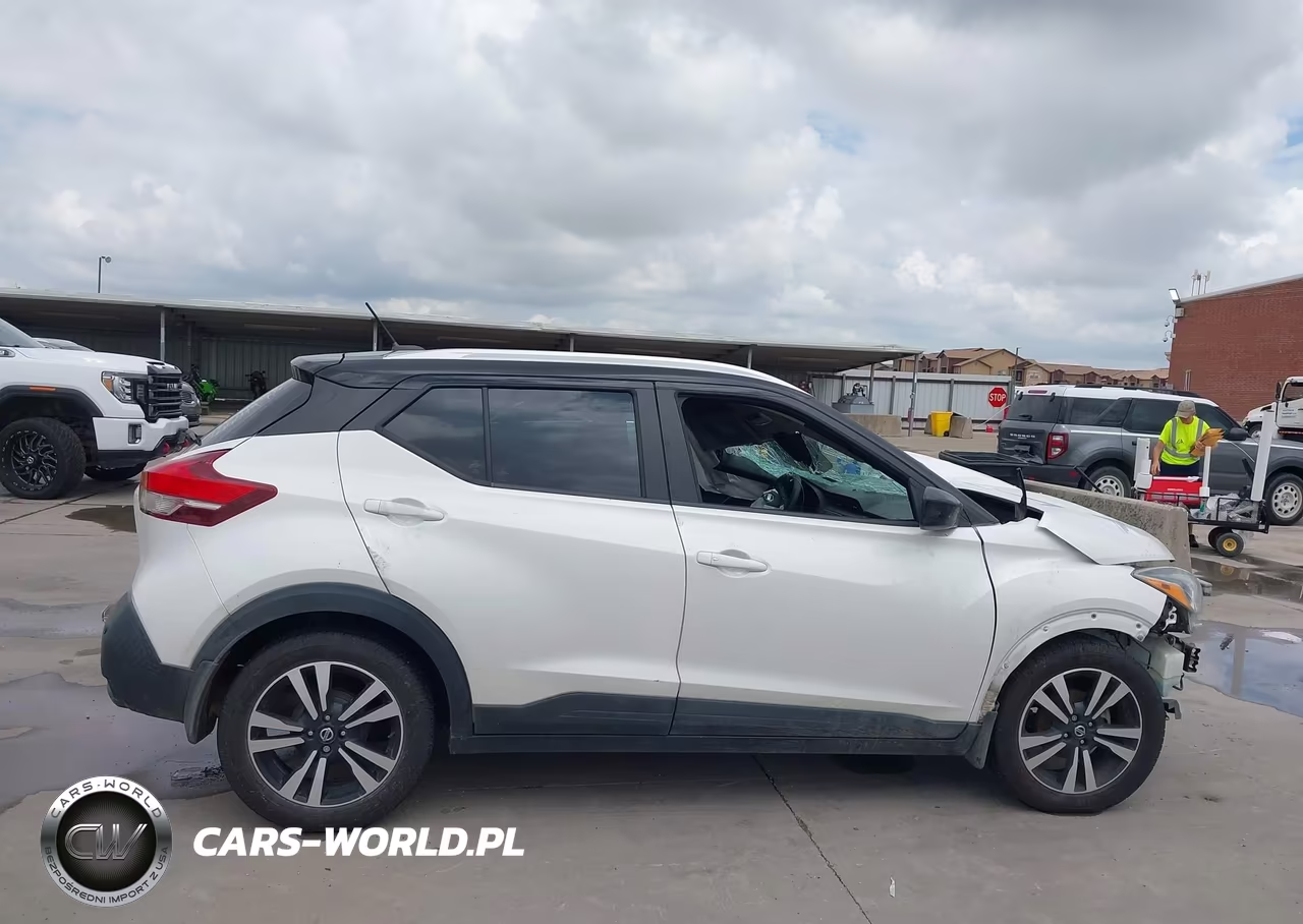 2020 Nissan Kicks Sv Xtronic Cvt VIN:3N1CP5CV4LL485900 - 14