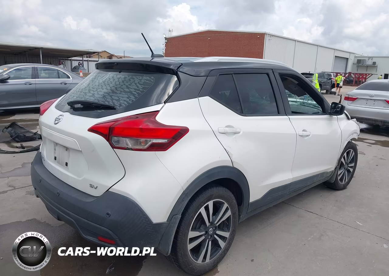 2020 Nissan Kicks Sv Xtronic Cvt VIN:3N1CP5CV4LL485900 - 4