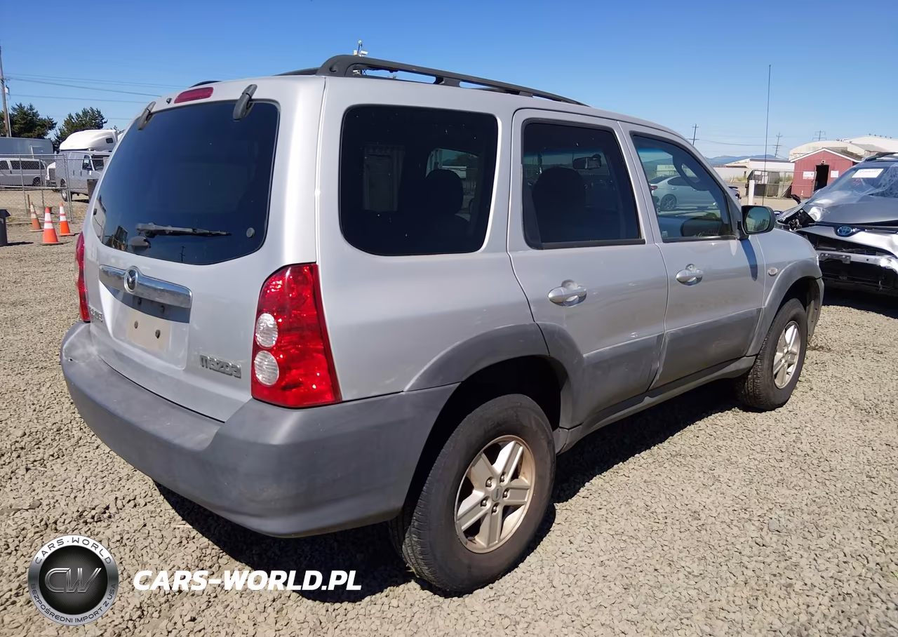 2005 Mazda Tribute I VIN:4F2YZ02Z75KM33735 - 4
