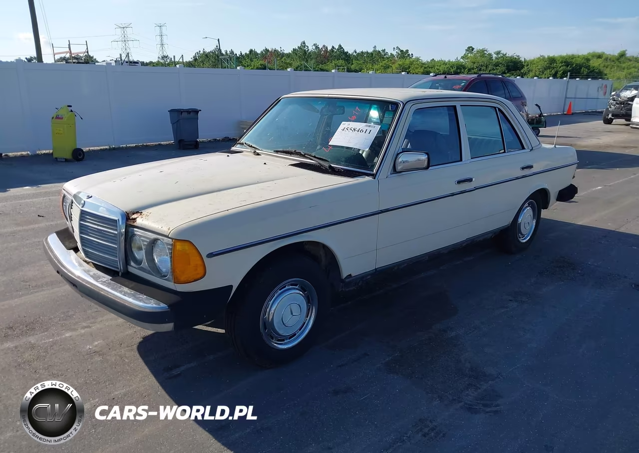 1982 Mercedes-Benz 240 D VIN:WDBAB23A4CB328303 - 2