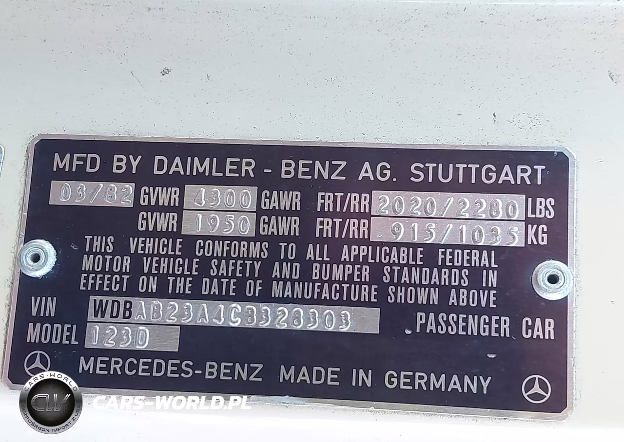 1982 Mercedes-Benz 240 D VIN:WDBAB23A4CB328303 - 9
