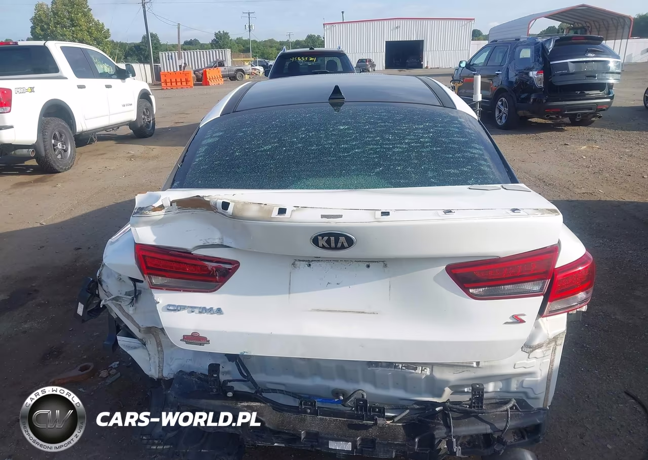 2018 Kia Optima S VIN:5XXGT4L30JG237039 - 6