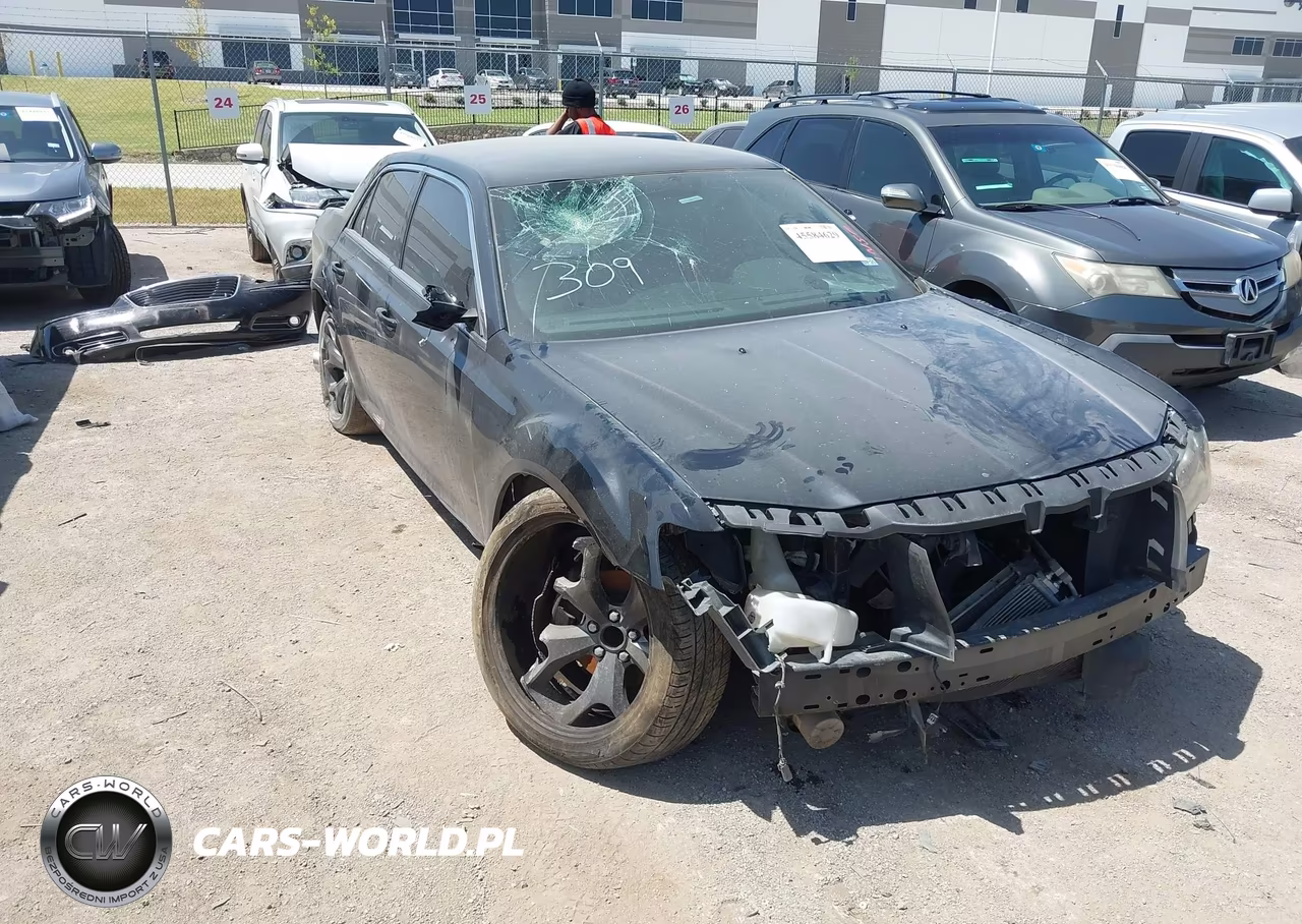 2013 Chrysler 300 300S – zdjęcie 1 z 17