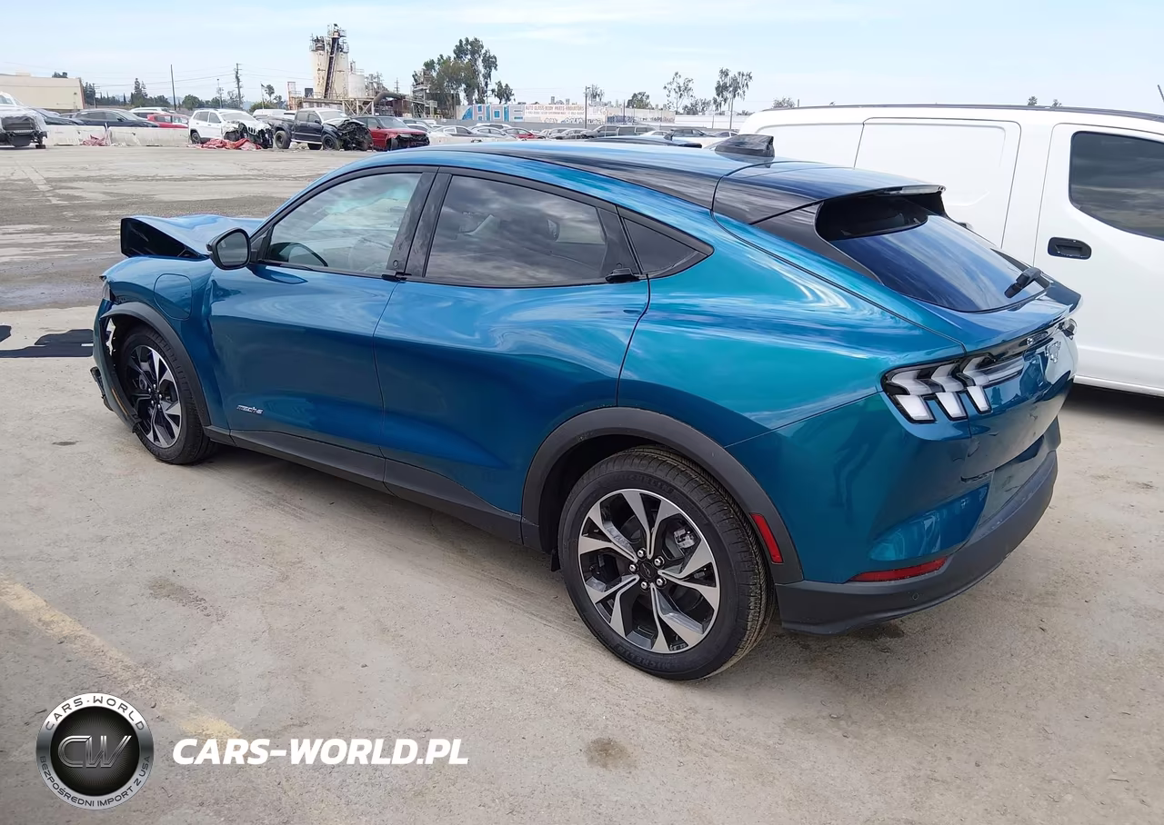 2026 Ford Mustang Mach-E Select VIN:3FMTK1R45TMA09423 - 3