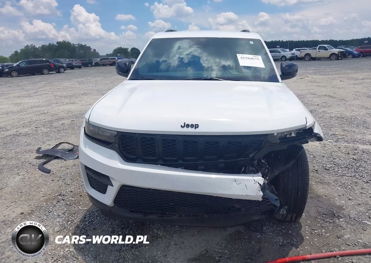 2024 Jeep Grand Cherokee Altitude 4X2 VIN:1C4RJGAG6R8546471 - 11