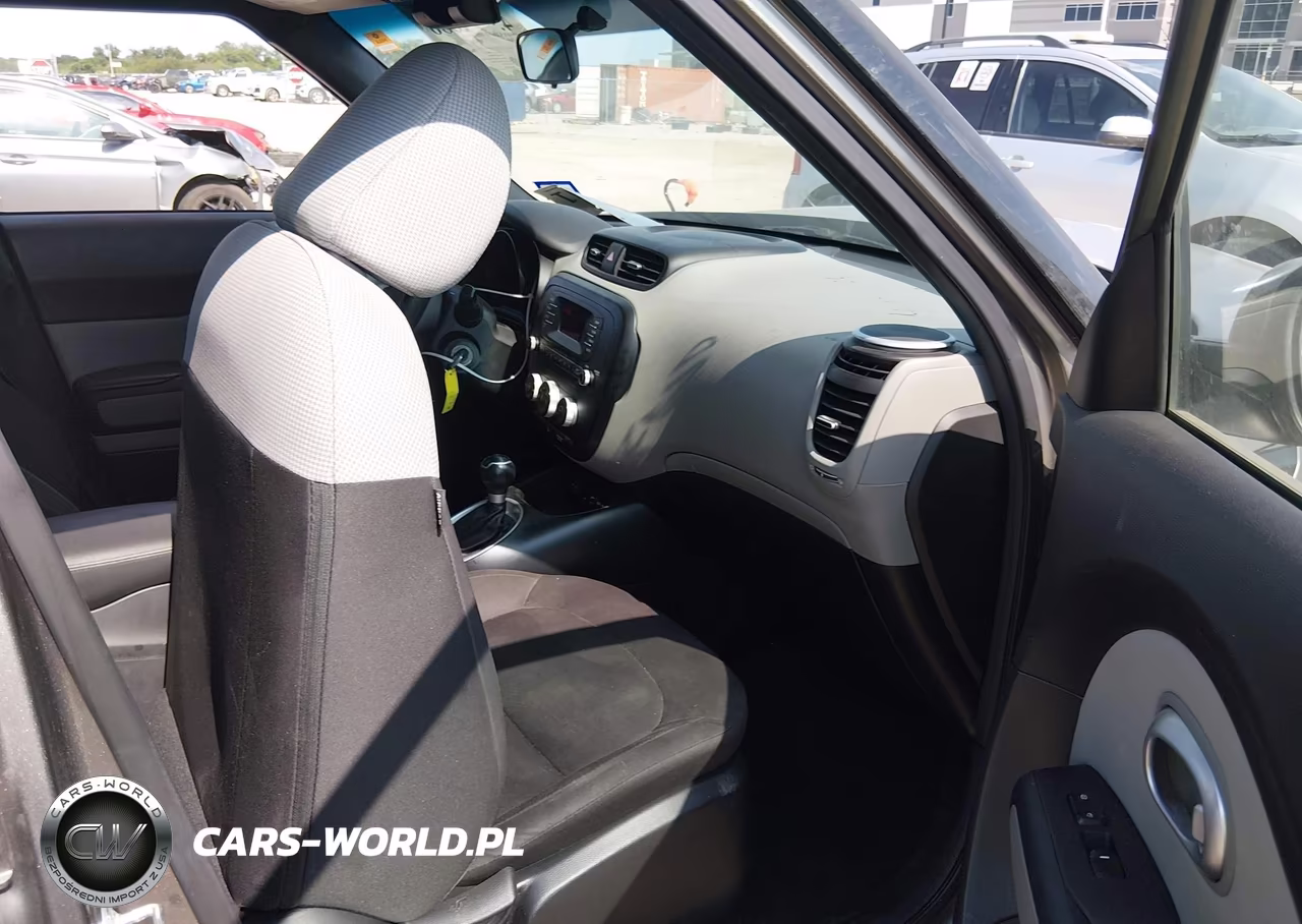 2016 Kia Soul VIN:KNDJN2A29G7319626 - 5