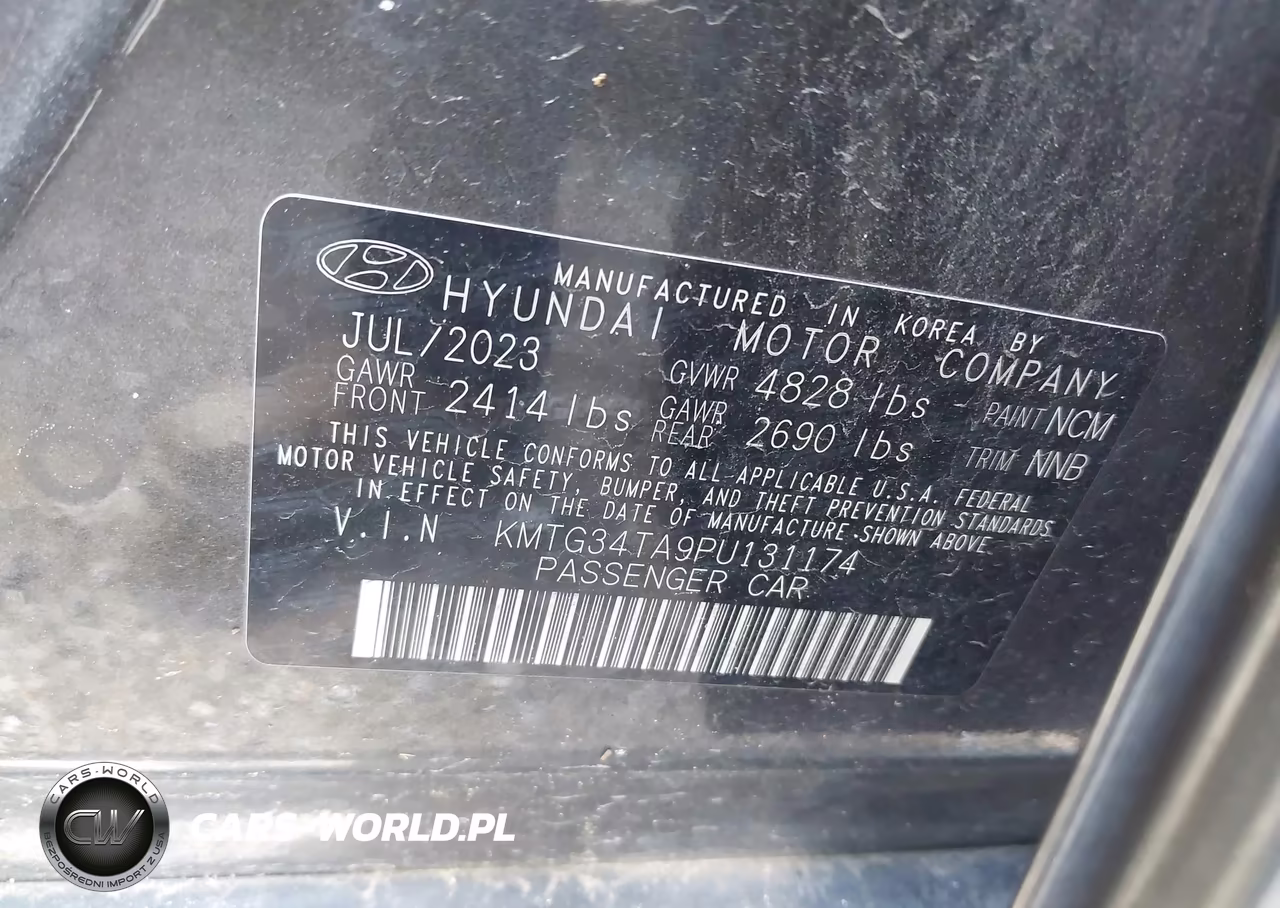 2023 Genesis G70 2.0T Awd VIN:KMTG34TA9PU131174 - 9