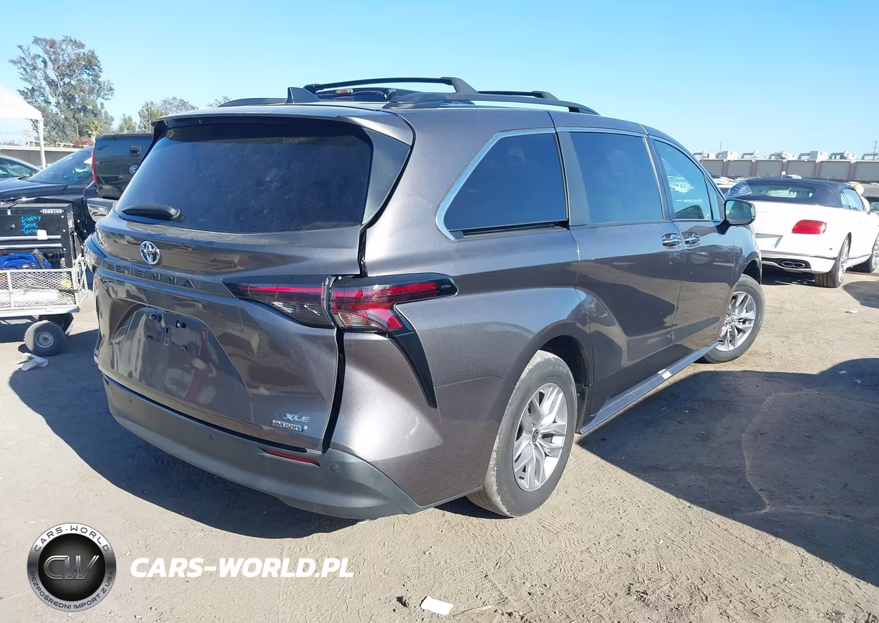 2024 Toyota Sienna Xle 7-Passenger VIN:5TDYSKFC8RS124909 - 4
