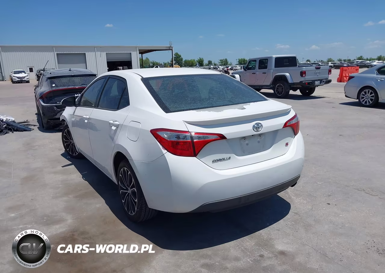 2016 Toyota Corolla S Plus VIN:5YFBURHE8GP412152 - 3