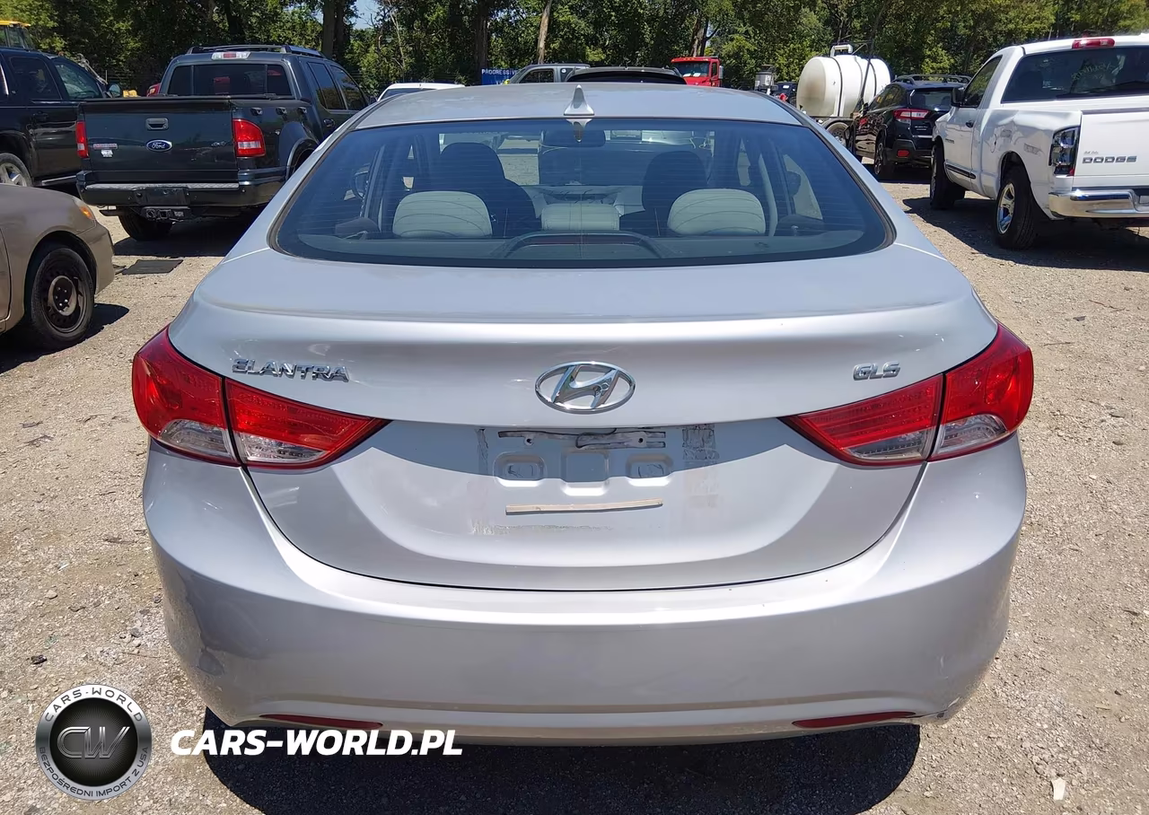 2013 Hyundai Elantra Gls VIN:5NPDH4AE3DH263149 - 16