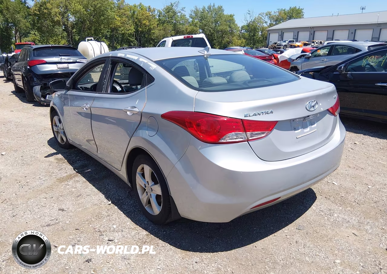 2013 Hyundai Elantra Gls VIN:5NPDH4AE3DH263149 - 3