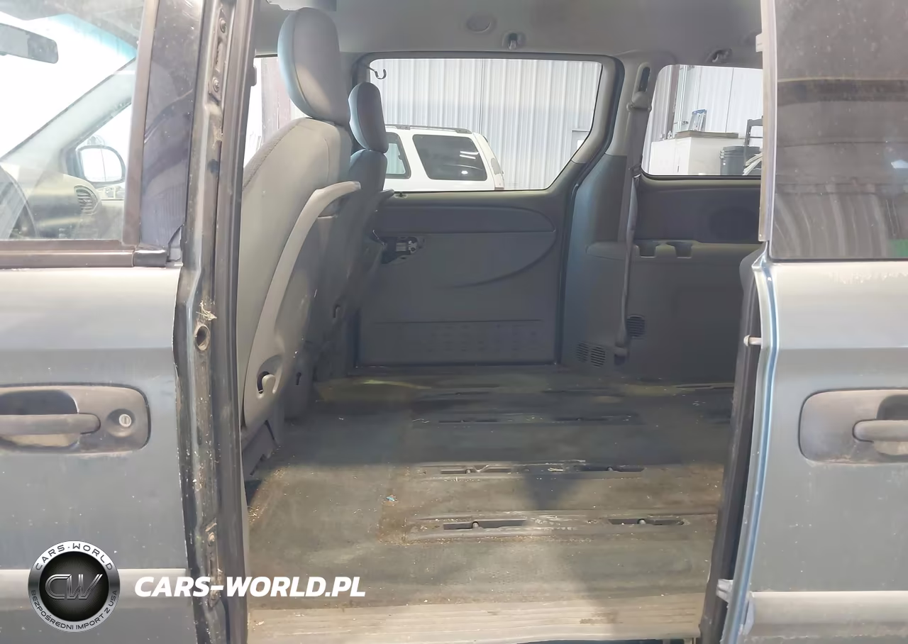 2005 Dodge Caravan Se VIN:1D4GP24RX5B272374 - 8